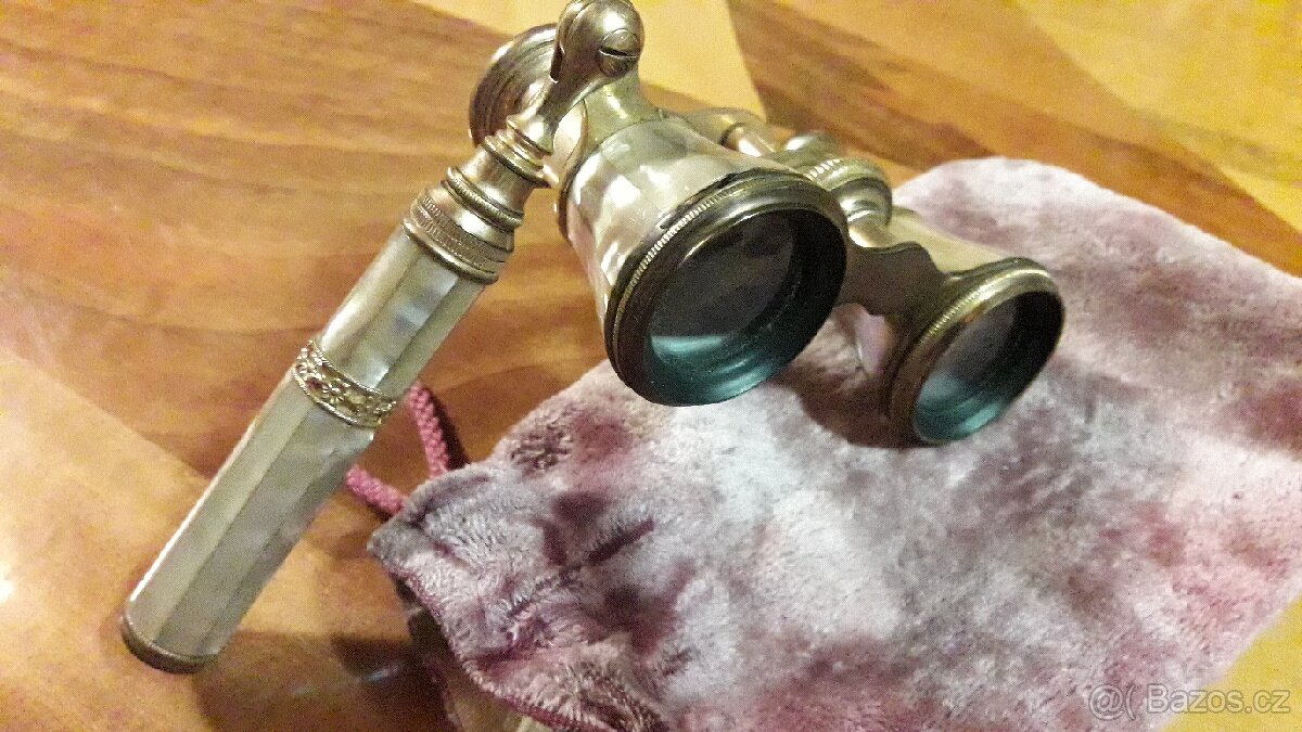 Divadelní kukatko - 3