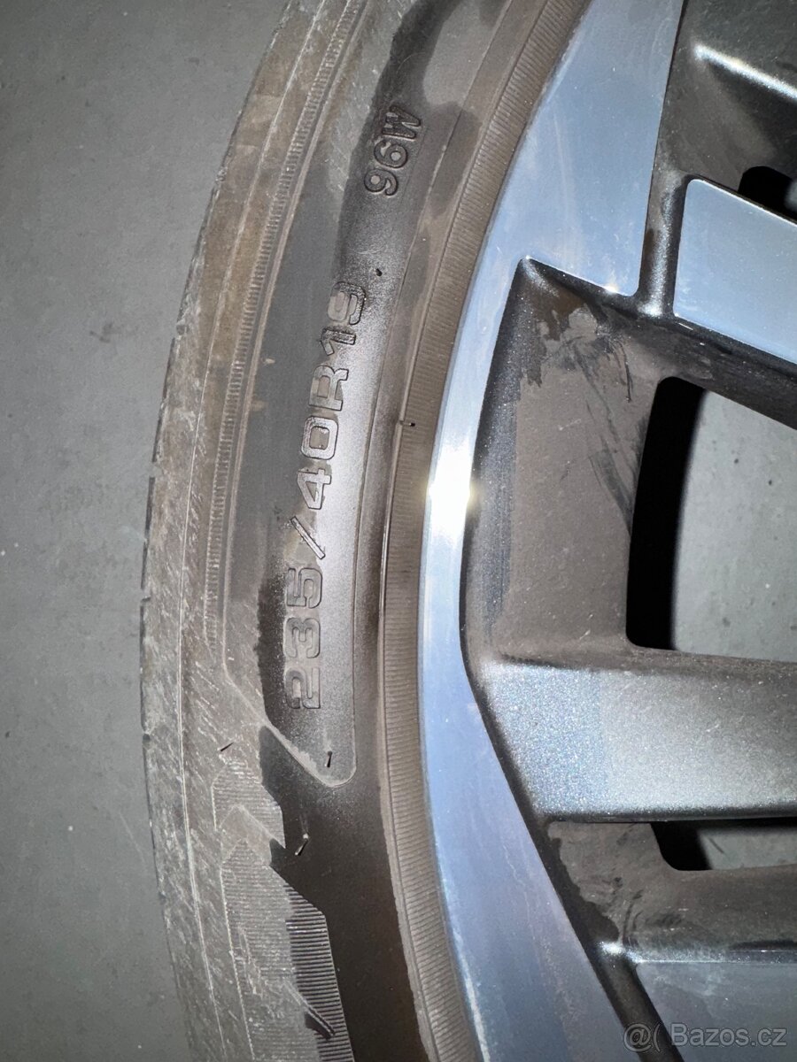 Prodám kompletní sadu letních kol pro Škoda superb - 3