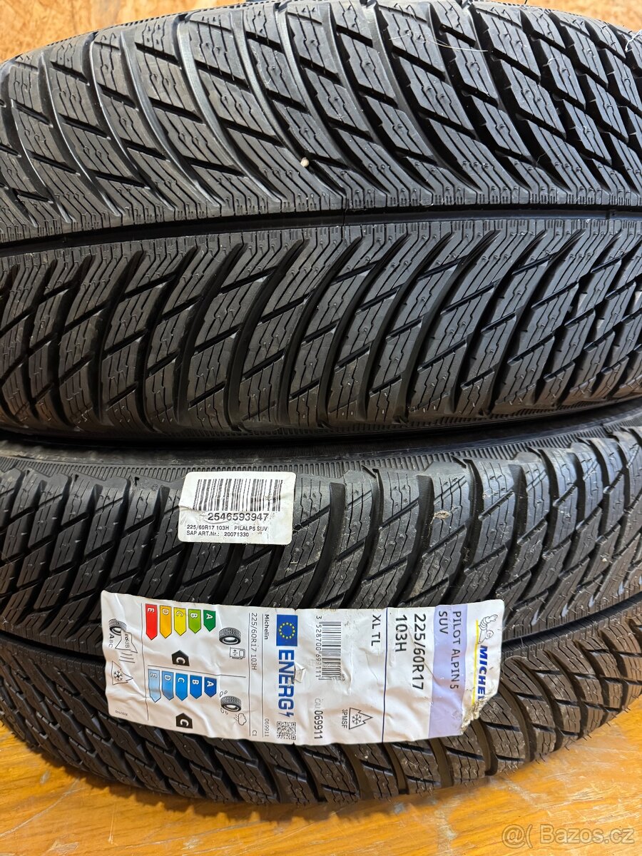 2x NOVE 225/60/17 Michelin Alpin 5 - 3