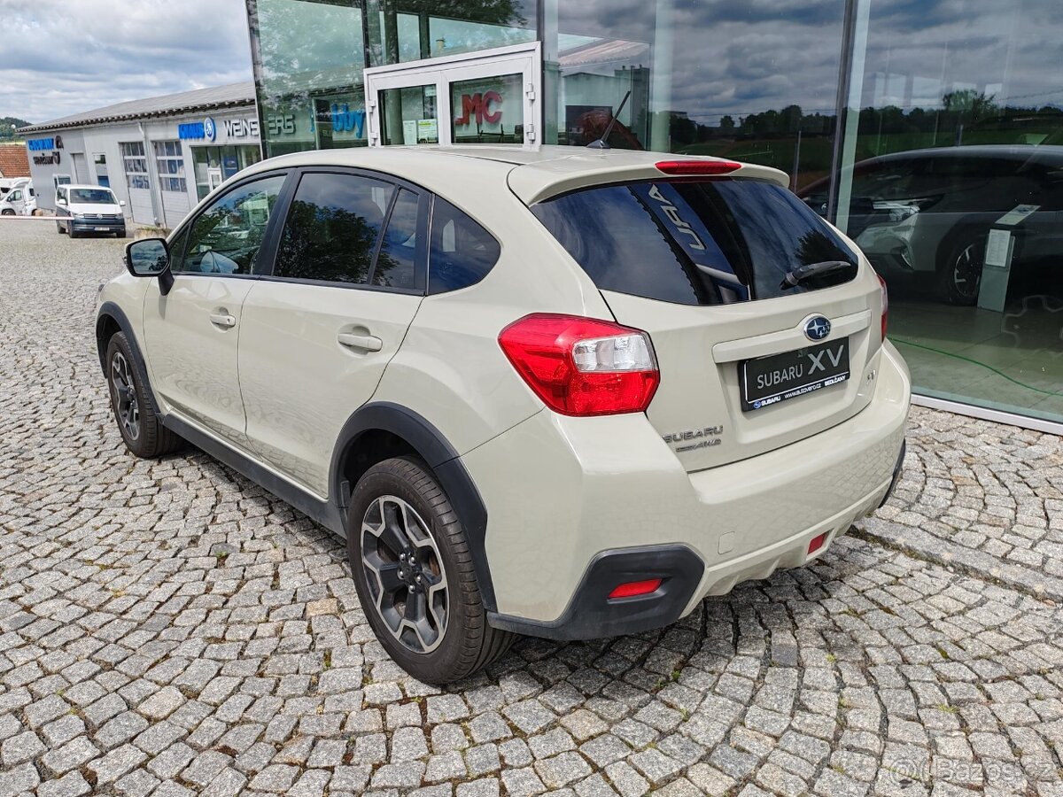 Subaru XV 2.0i Executive - 3