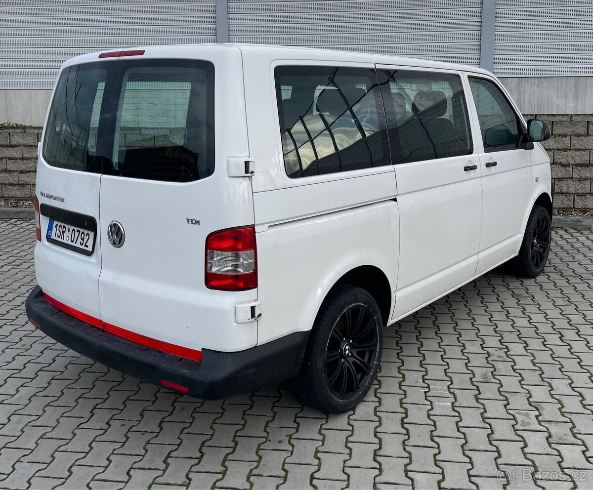 VW Transporter /2,0Tdi/ 2011/75kw/ 1majitel/ CZ/ 6MÍST - 3