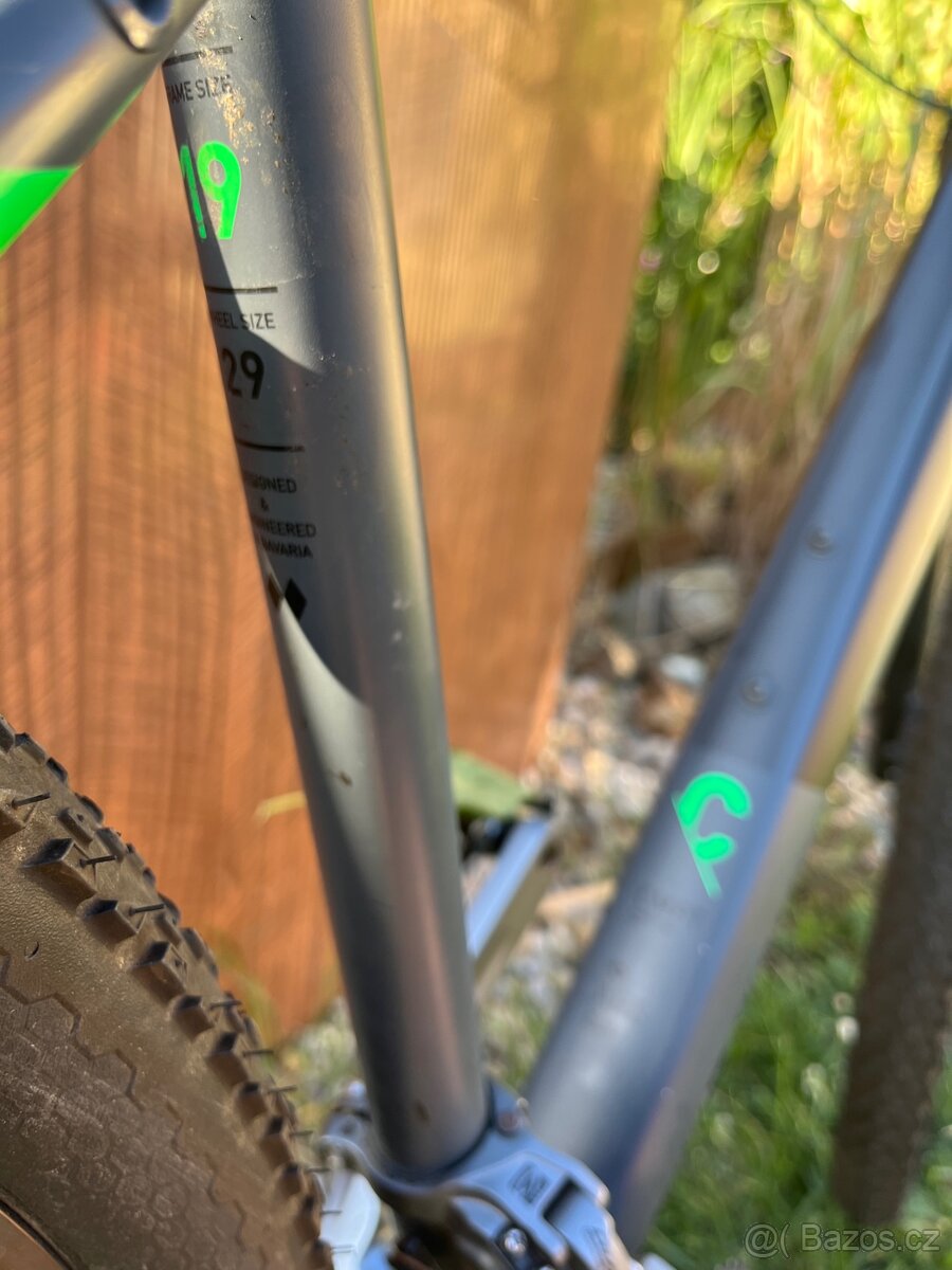 Cube analog 29” - 3