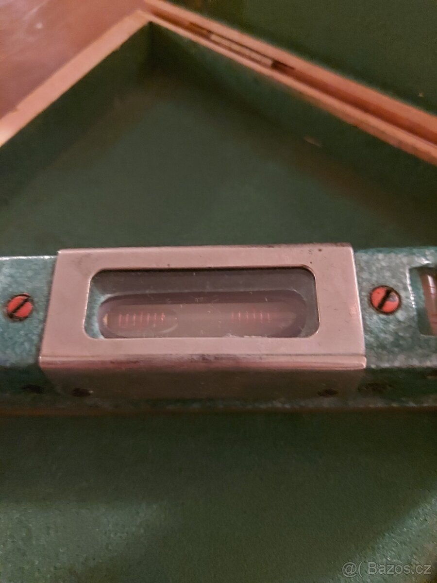 Strojní rámová vodováha - 3