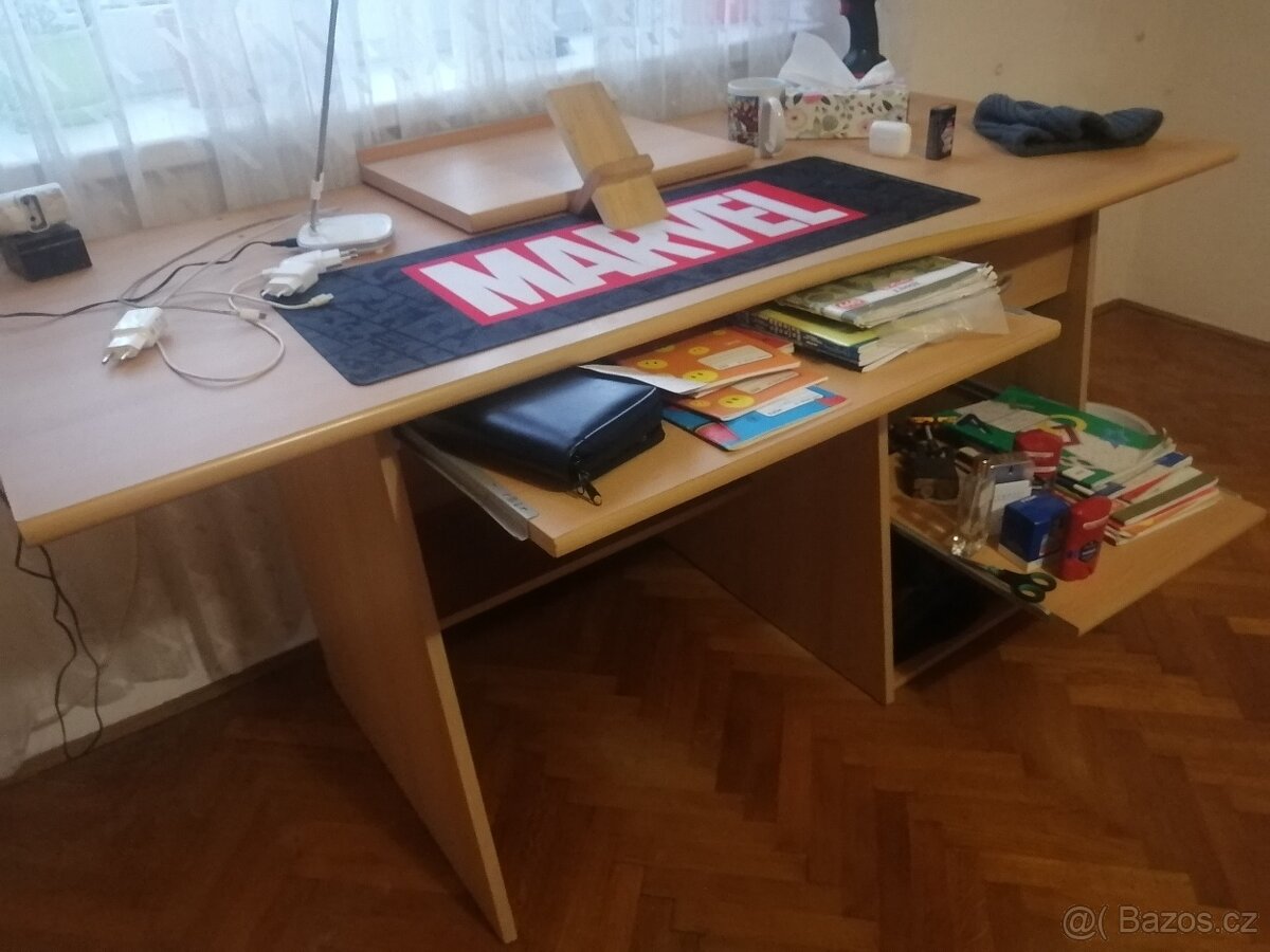 Studentský stůl - 3