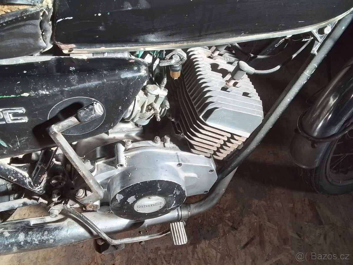 Benelli 125 C2 - 3
