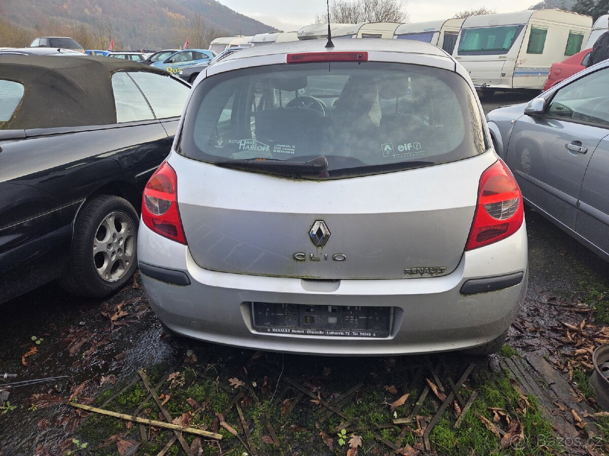 Renault Clio - 3