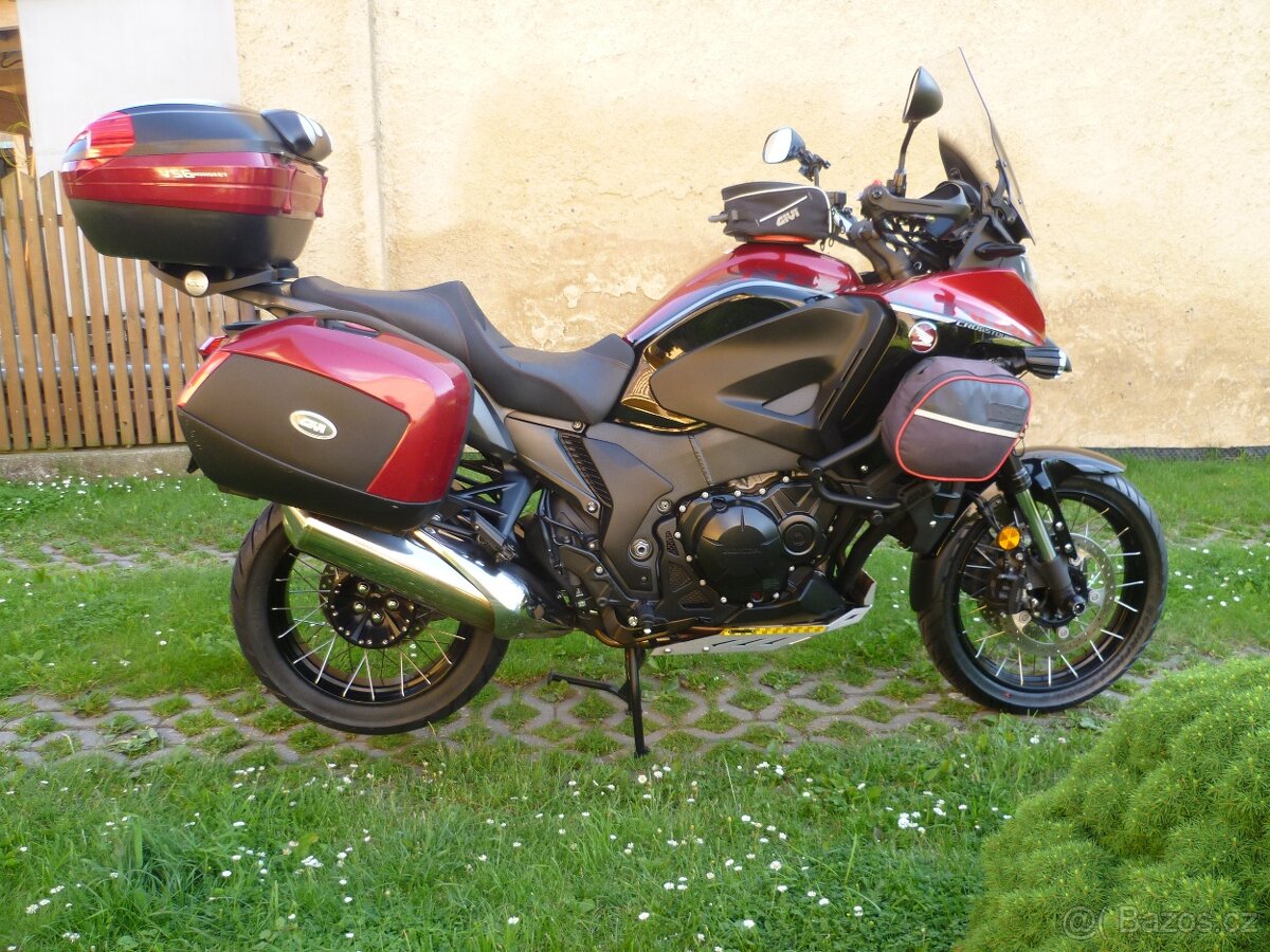 Honda VFR 1200X Crosstourer - 3