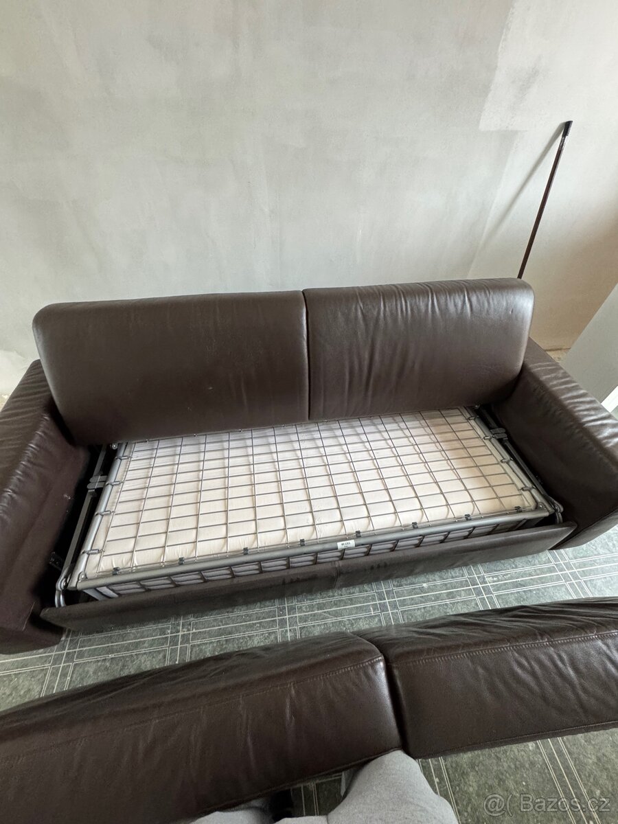 Kožená rozkládací sedačka s matrací - 3