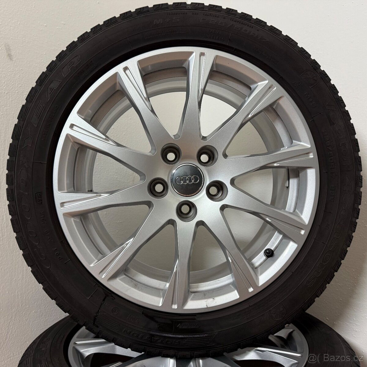 AUDI A4 B9 5x112 R17 ET38+CELOROČNÍ 225/50R17 5mm - 3