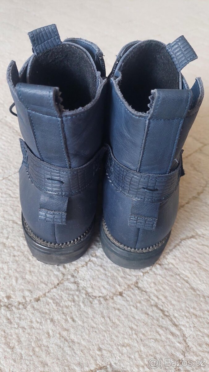 Modré kožené zateplené boty, vel. 39 - 3