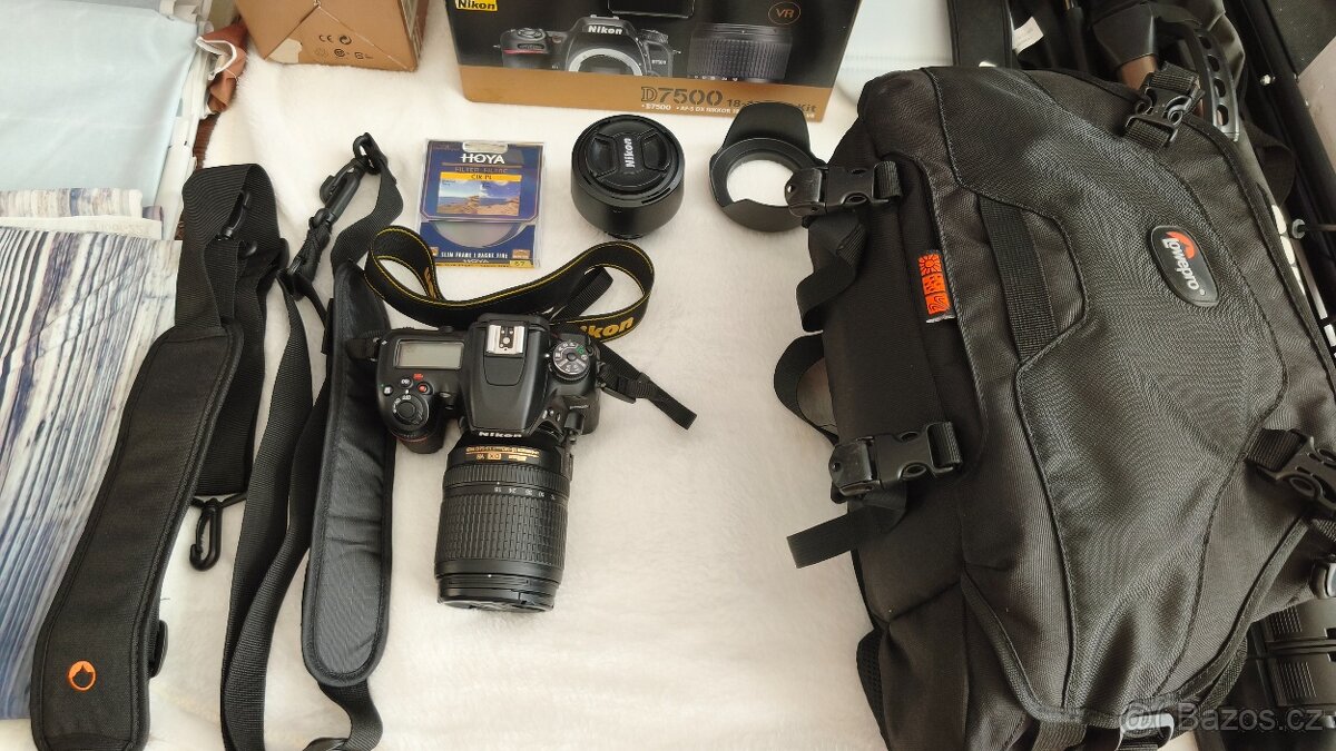 Nikon D7500, 2 objektivy a příslušenství - 3