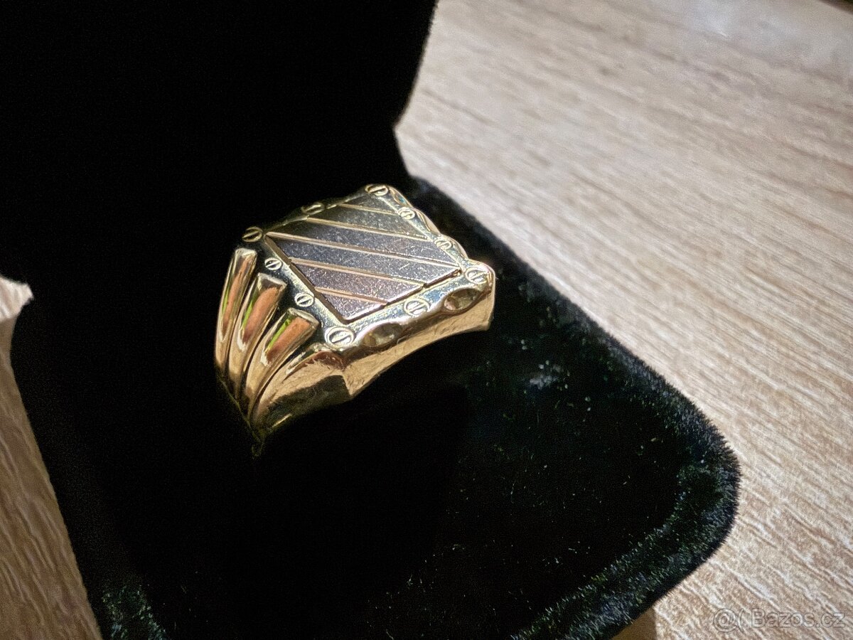 Panský zlatý prsten 6,63g 585/1000 - 3