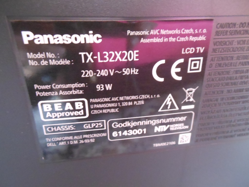 PANASONIC VIERA TX-L32X20E - 3