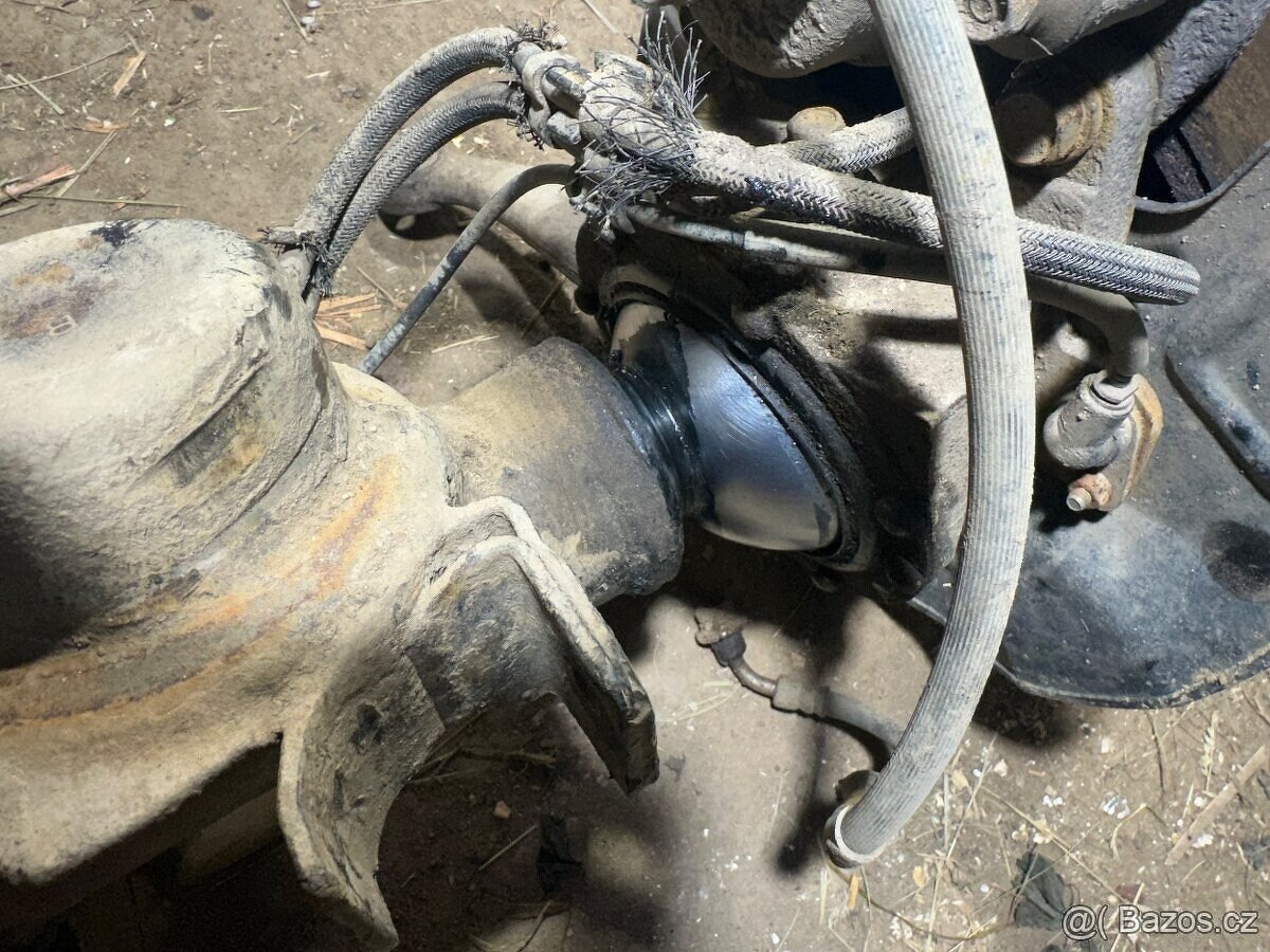Přední náprava Suzuki Jimny - 3