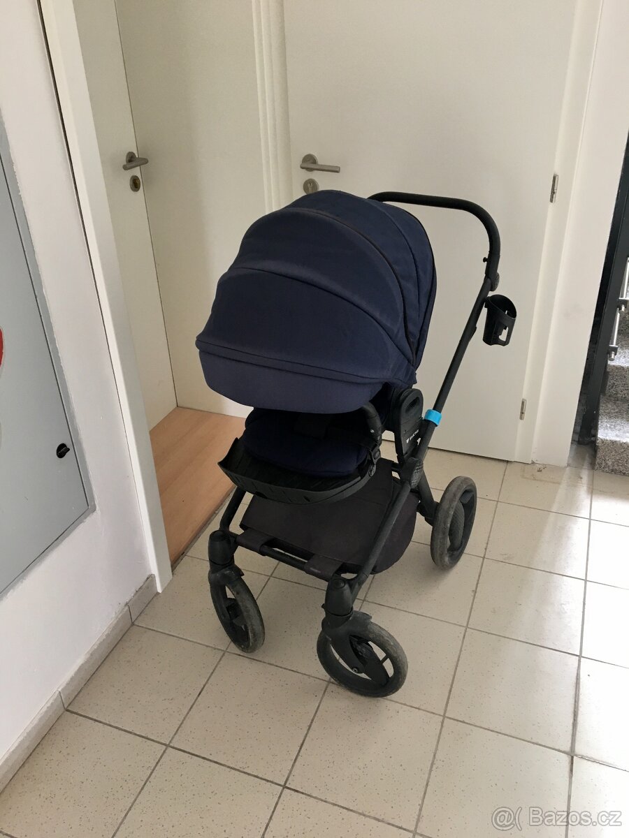 INVICTUS kočárek V- plus 2 v 1 modrý - 3