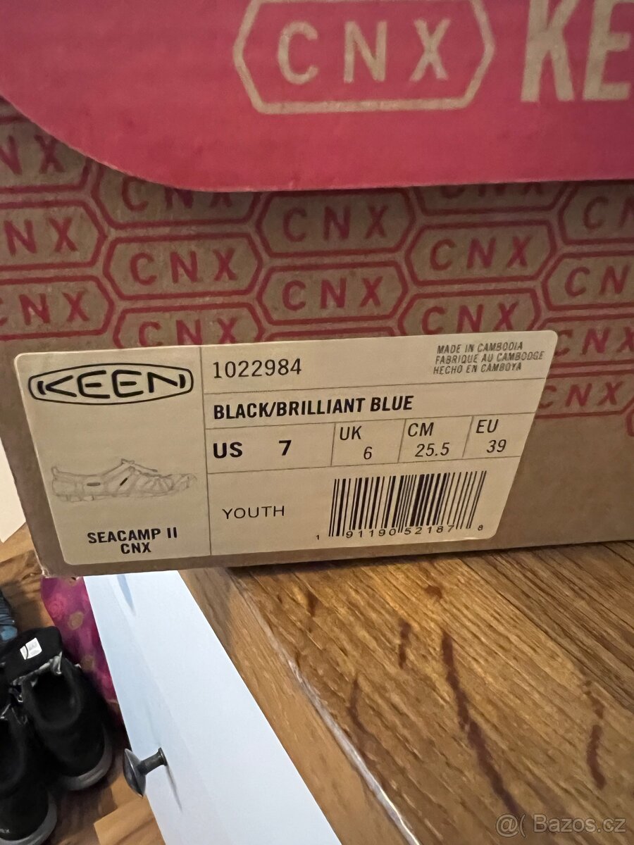Boty letni zn.Keen vel.39 - 3