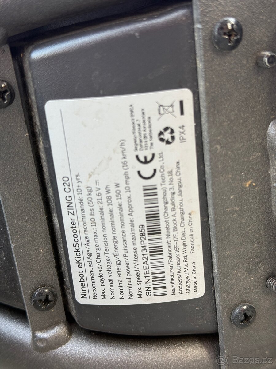 Elektrokoloběžka Segway Zing C20 8-12 let - 3