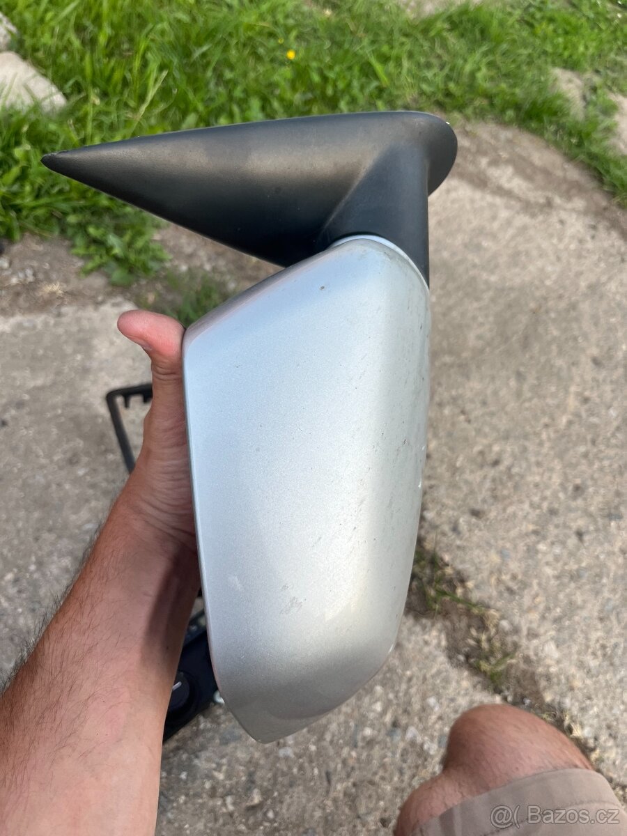 Zrcátko Octavia II - 3