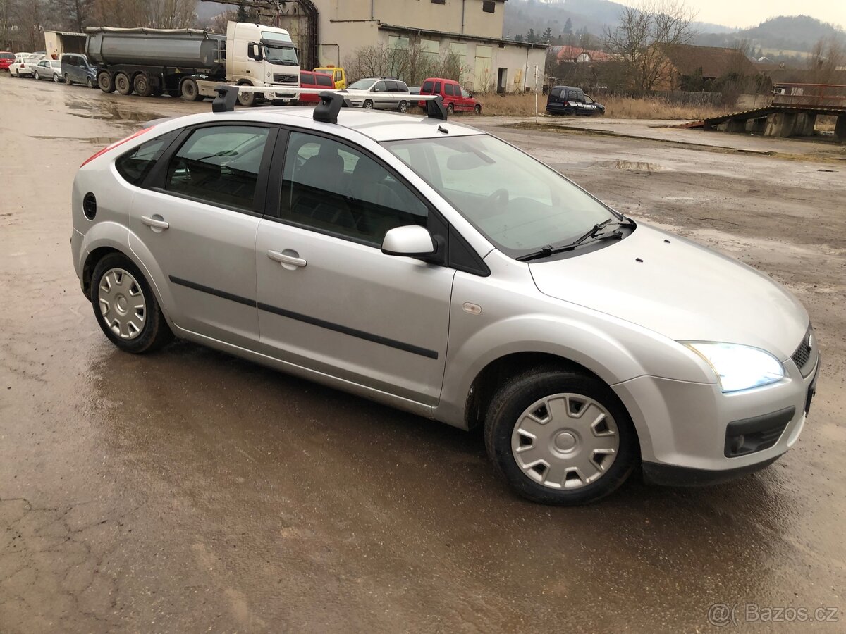 Ford fokus 1.6 - 3