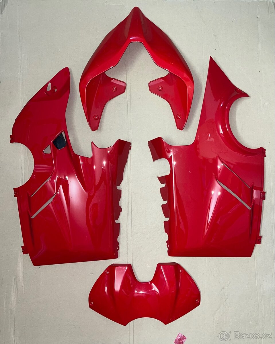 Kapoty Ducati Panigale V4S - 3