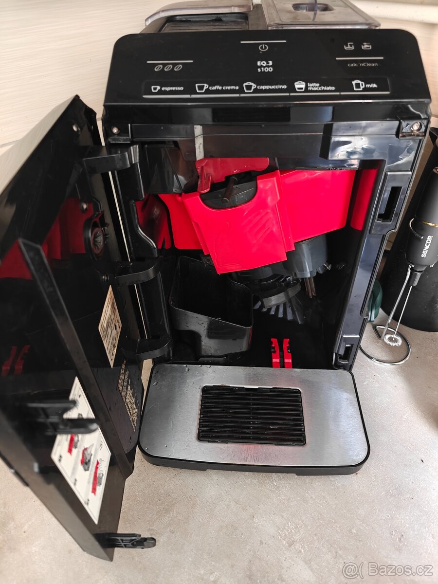 Kávovar Siemens eq3 s100 - 3