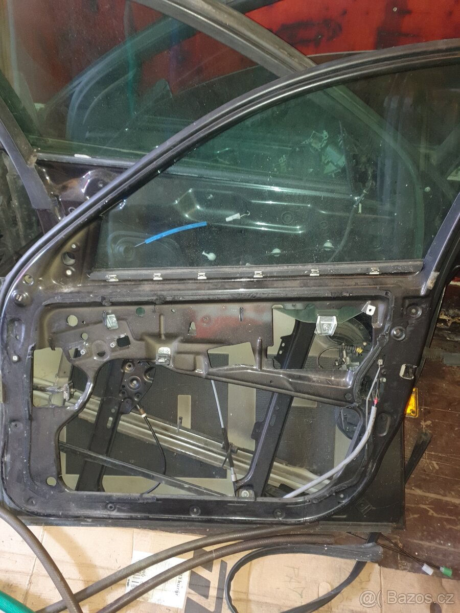 Audi a4 b8 dveře - 3