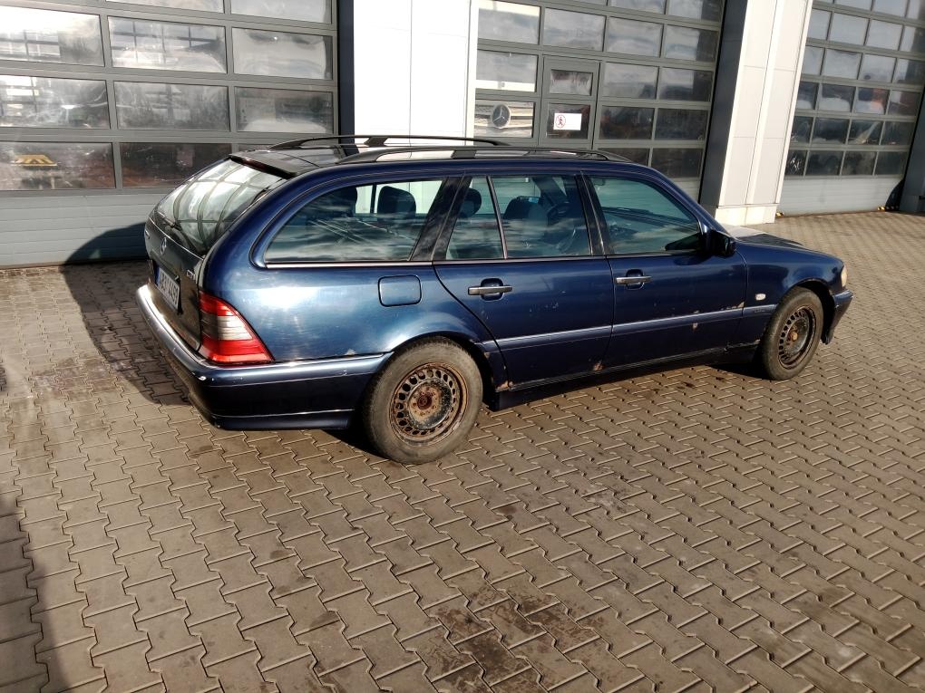 Mercedes Benz C 220 CDI - 3