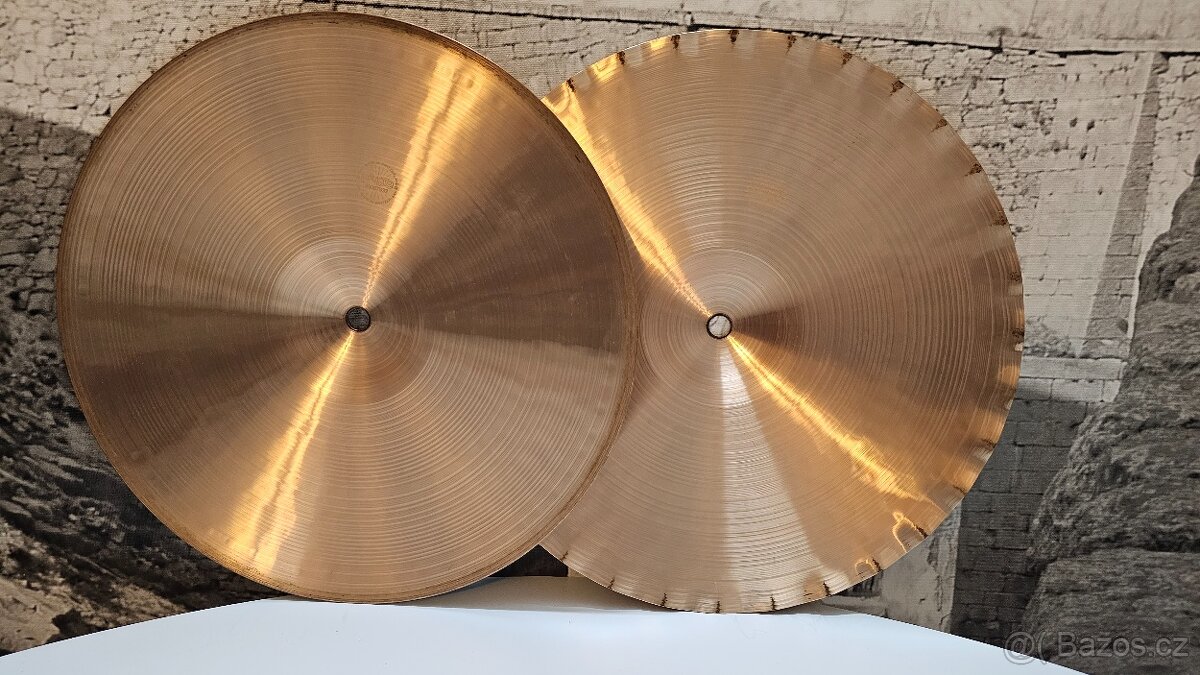 PAISTE 2002 13" HI-HAT, SOUND EDGE - 3