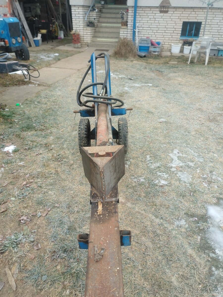 Štípačka dřeva - 3