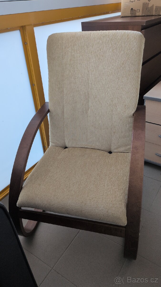 Nové pohupovací křeslo - 3