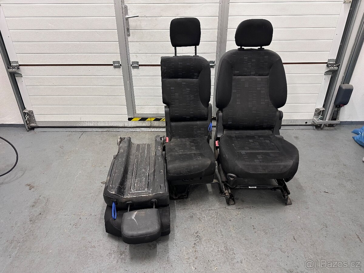 Citroen Berlingo 2008-2012 sedadla - 3