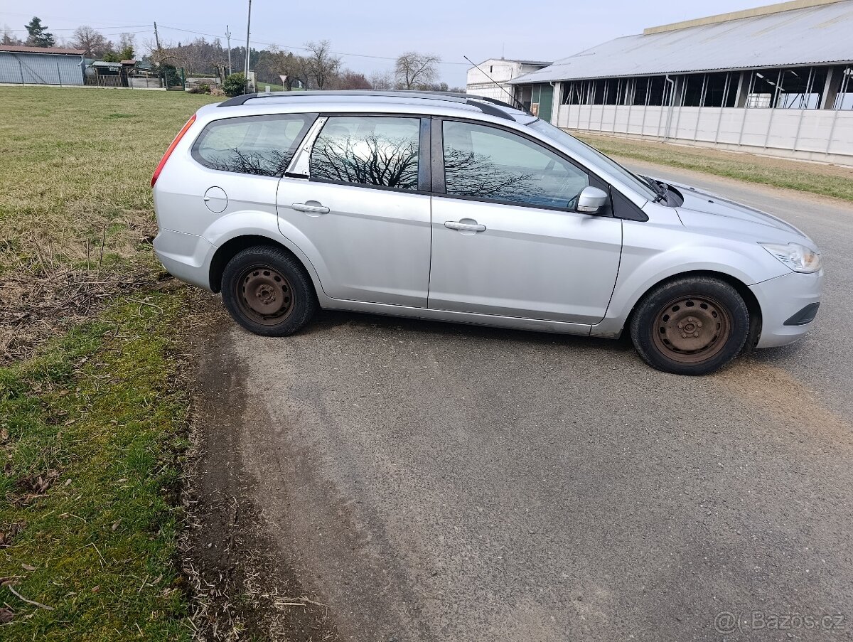 Prodám Ford Focus - 3