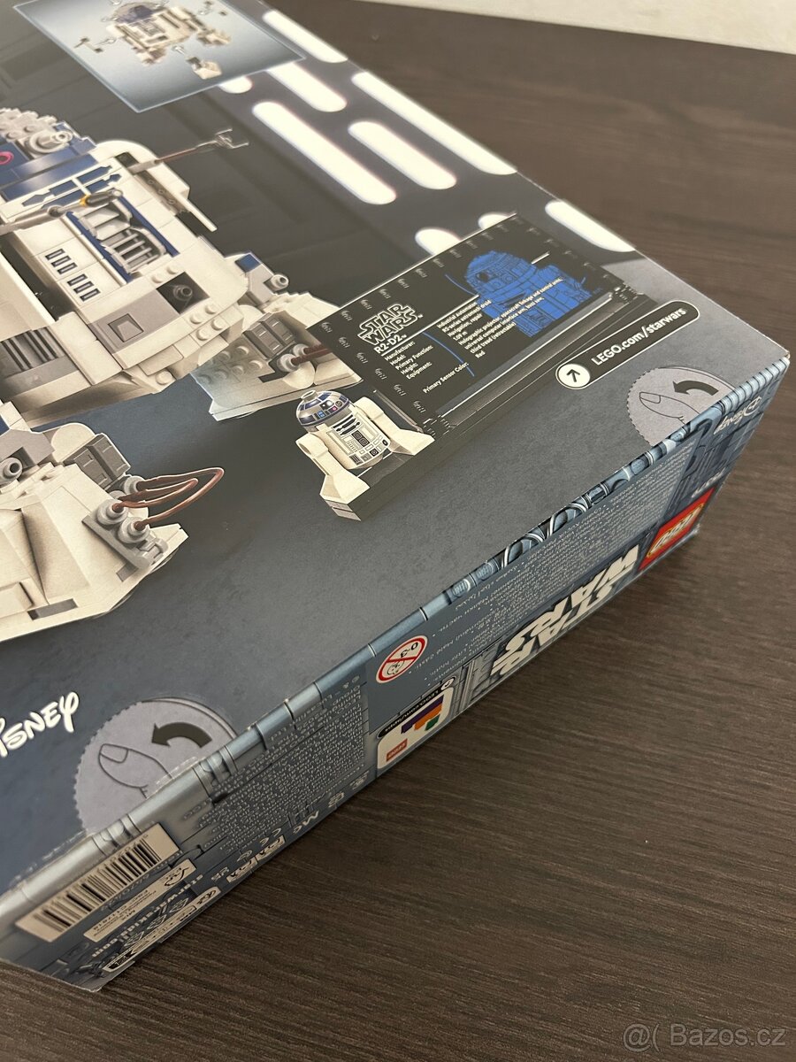 LEGO® Star Wars™ 75379 R2-D2™ - 3