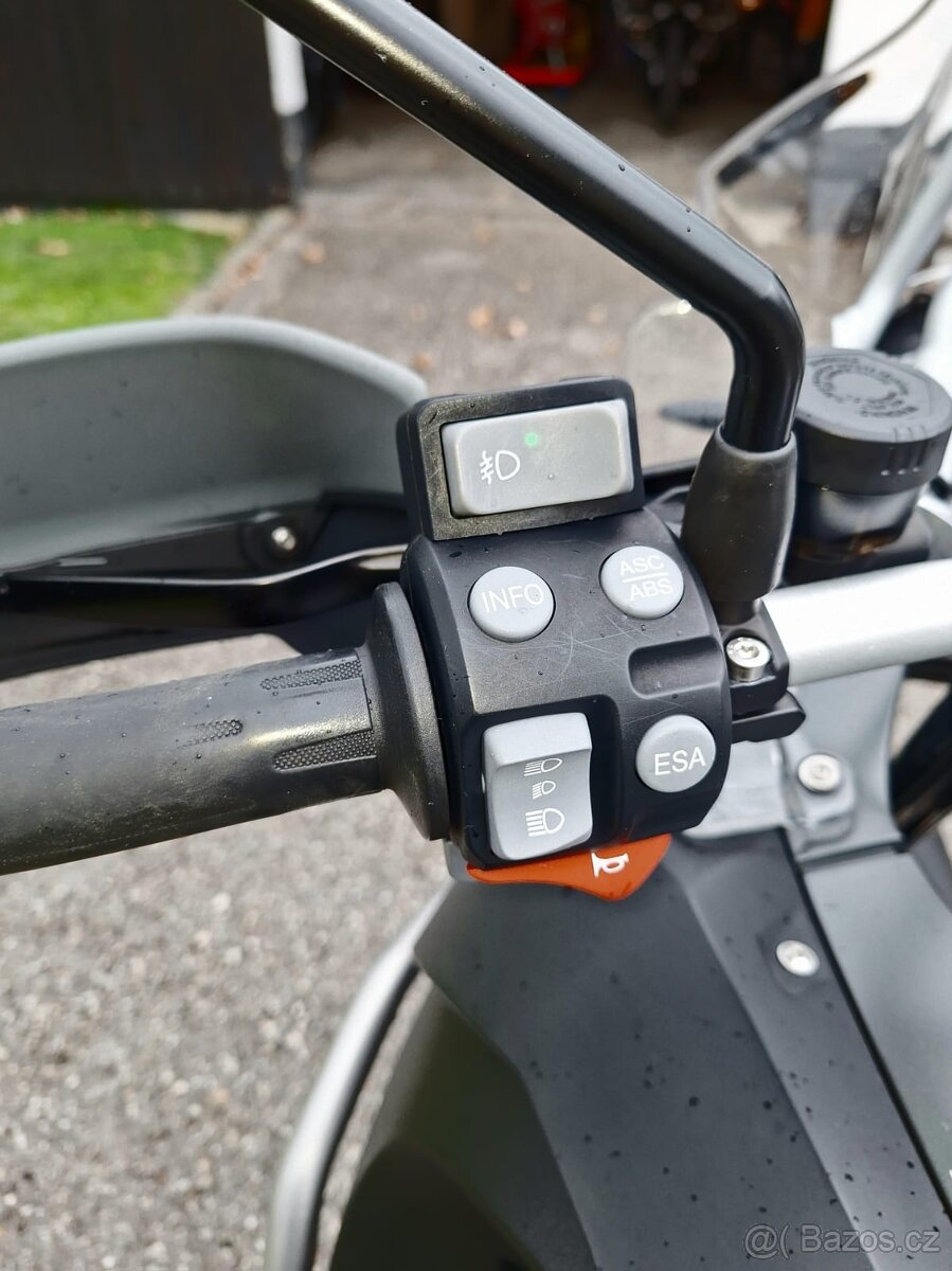 BMW  R1200 GS,Top Stav,1.Majitel, Nehavarované