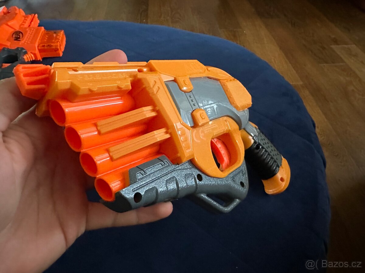 NERF DOOMLANDS 2169 PERSUADER - 3