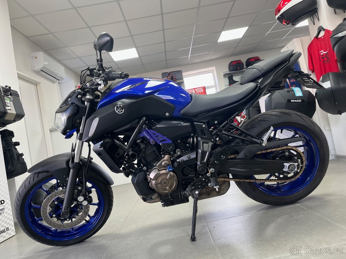 Yamaha MT-07 - 3