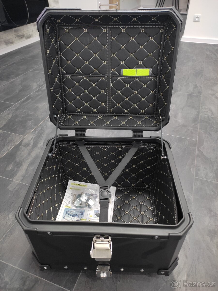 Univerzální hliníkový moto kufr 55L (Topcase) - 3
