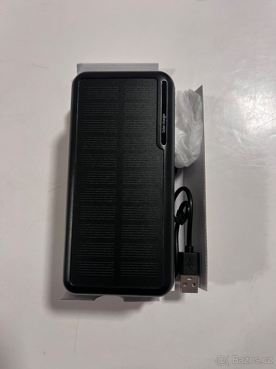 Solární powerbanka POERUNI 20000mAh - 3