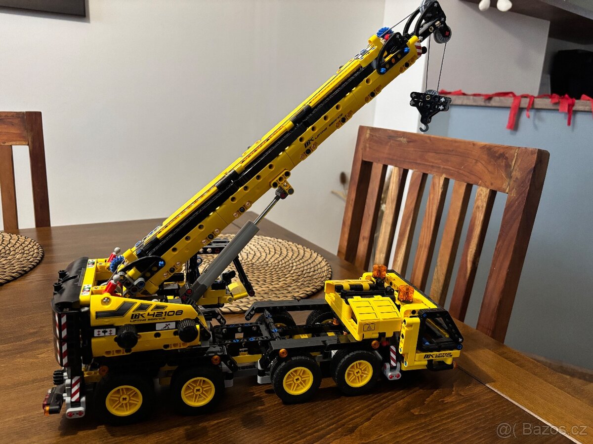 LEGO technic 42108 Pojizdny jerab - 3