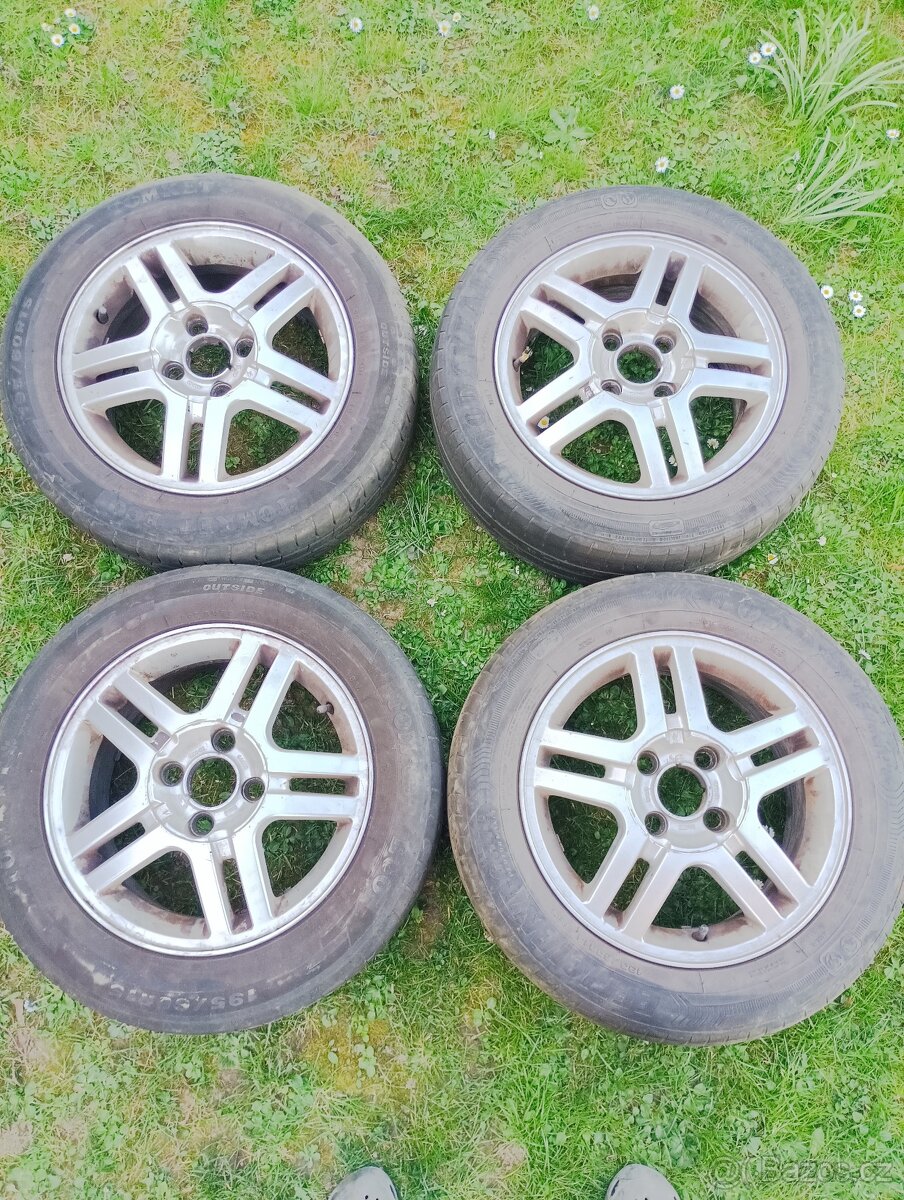 FORD Fokus - disky včetně letních pneu - 3