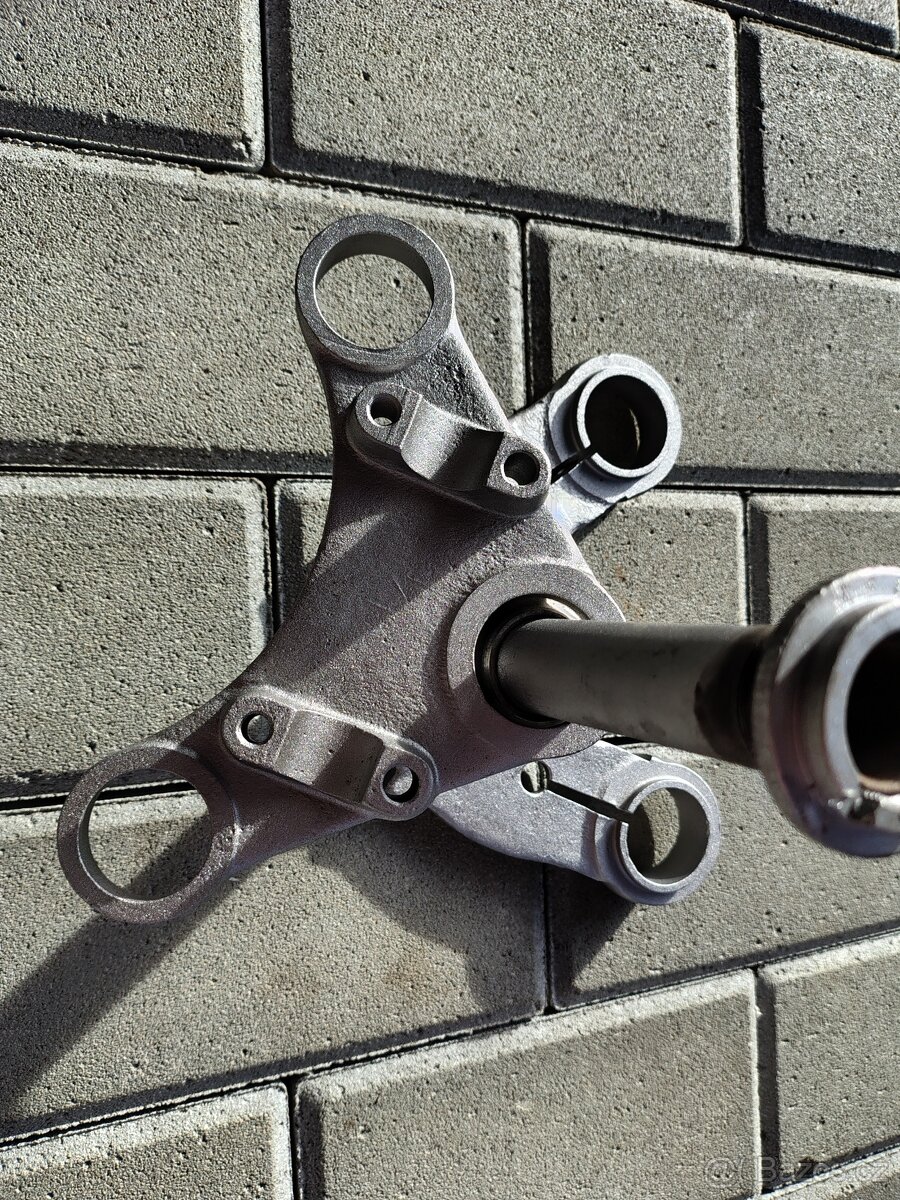 Jawa ČZ - nosník a brýle - 3