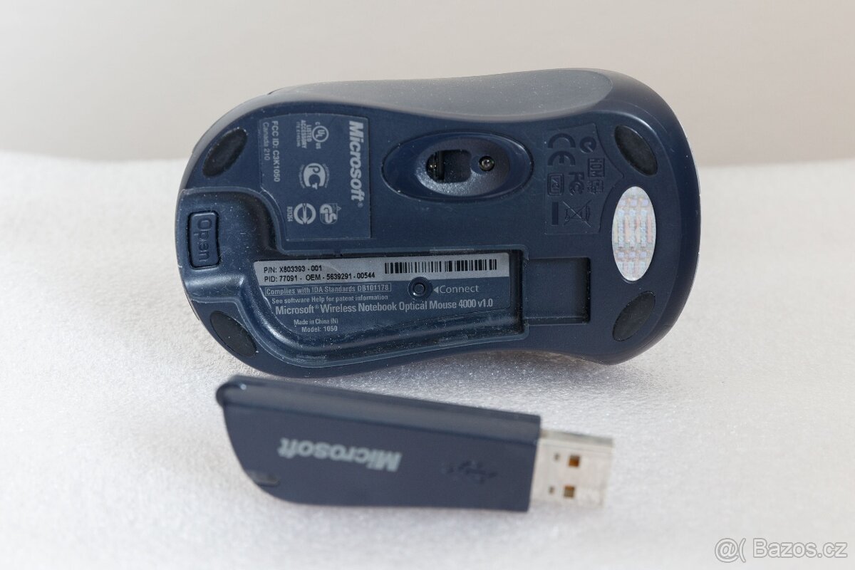 Microsoft Wireless Notebook Optical Mouse 4000 - 3