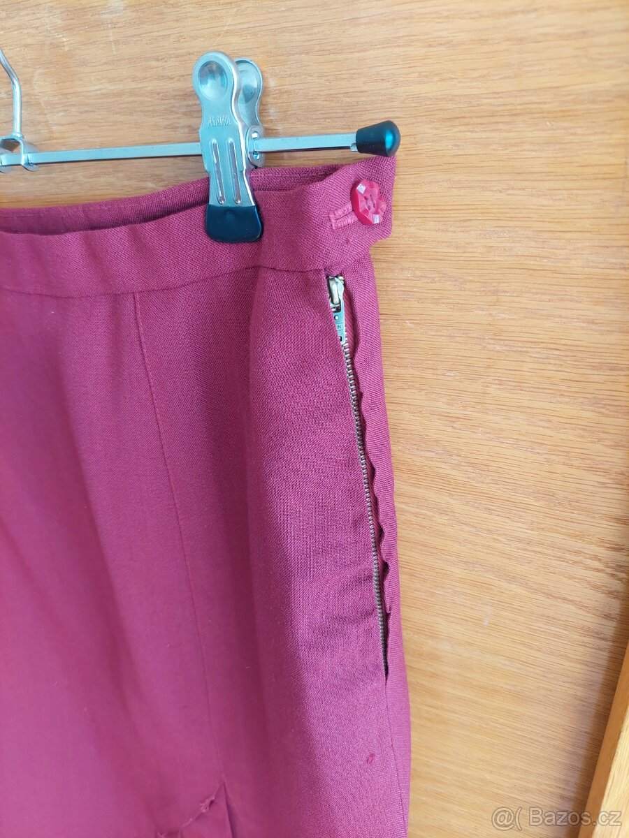 Skládaná midi sukně - 3