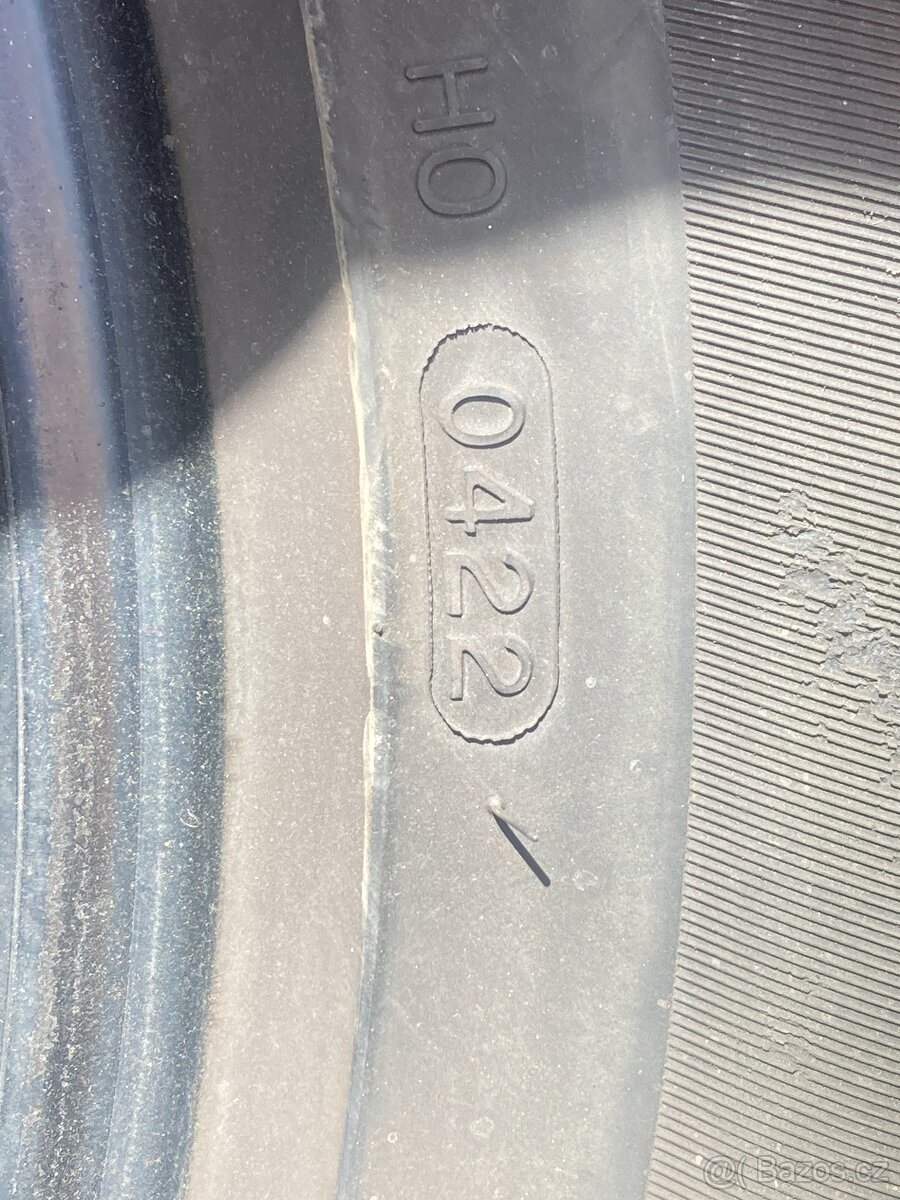 4x 235/50r19 letní - 3