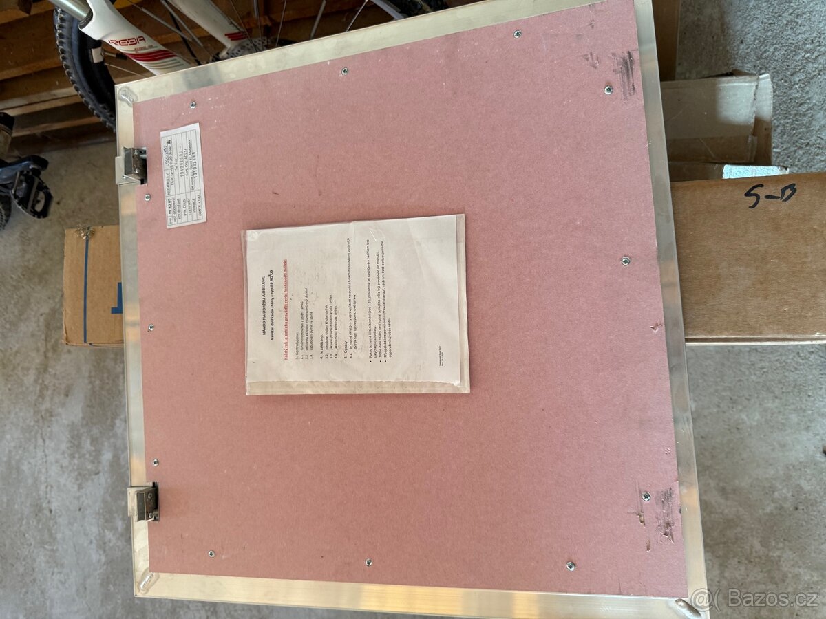 Protipožární revizní dvířka do sádrokartonu - 3