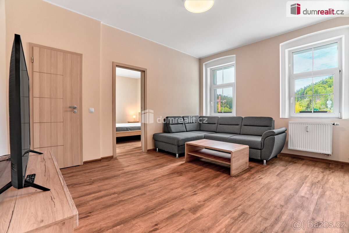 Prodej apartmánu 2+kk ve Pstruží přímo u lanovky skiareálu P - 3