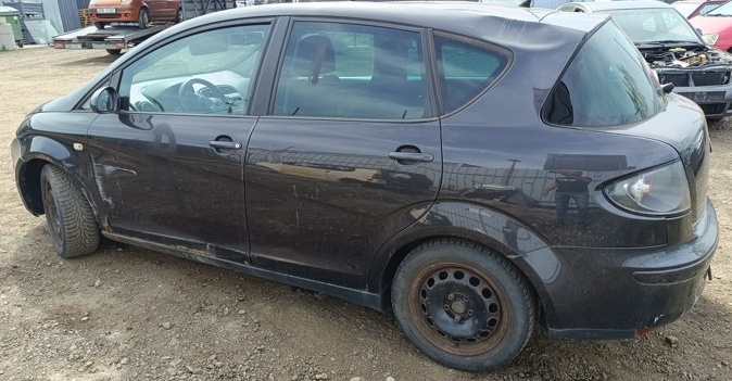 ND z Seat Toledo 1896.cm3 77.kw nafta r.v.2006 (K30) - 3