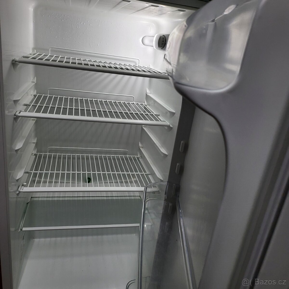 dvouvéřová lednice IKEA141cm - 3