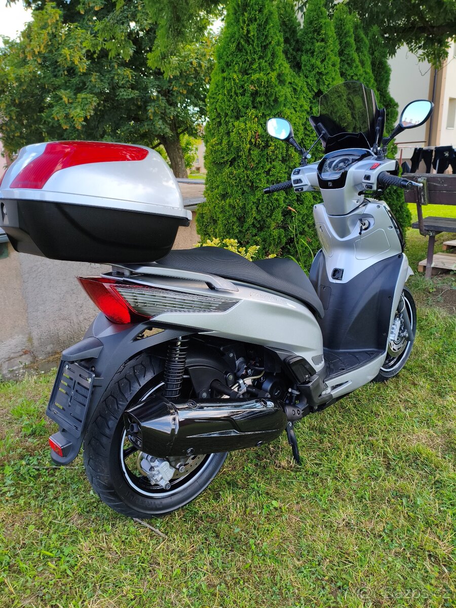 Kymco People 300GTi CZ TP - 3