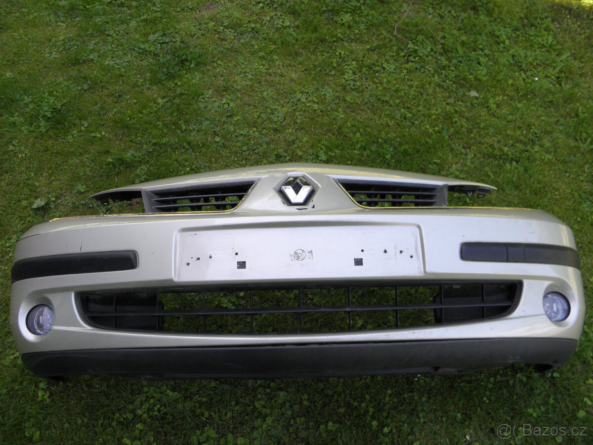 Renault Laguna II - přední nárazník - 3